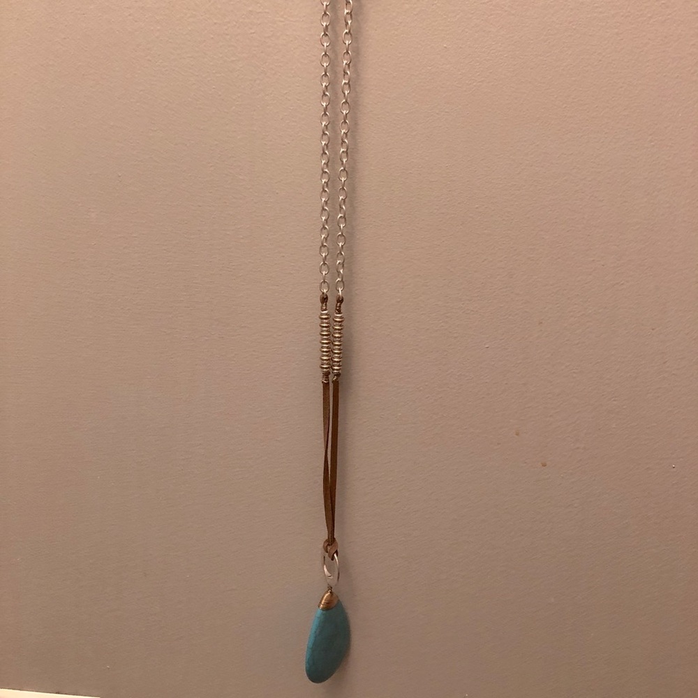 Necklace and earrings set